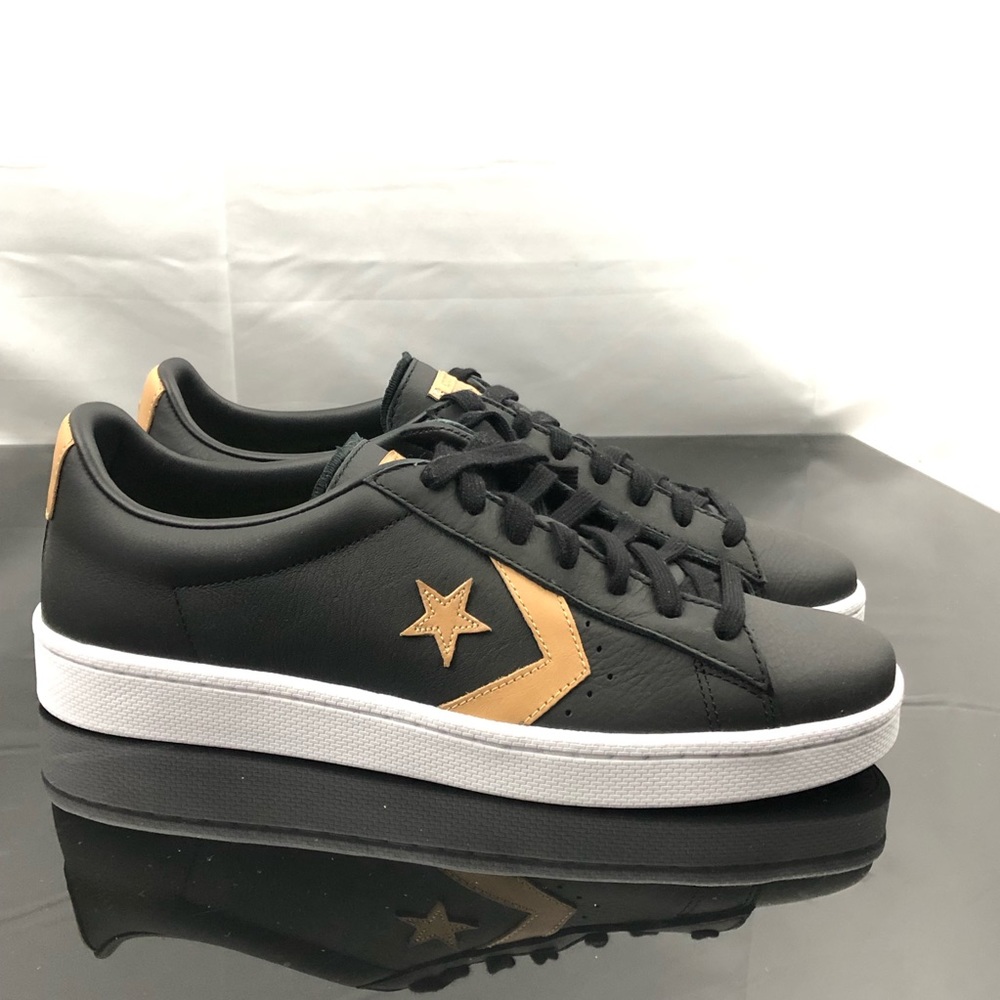 Converse Mens Low Cut Black PL 76 OX Size 11